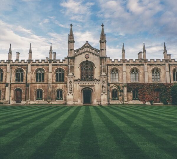 Oxford Üniversitesi 5 Oxford Üniversitesi