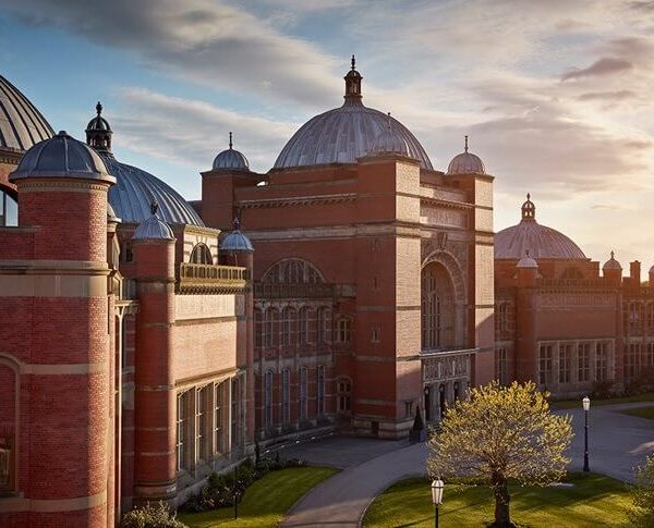 Birmingham Üniversitesi 1 Birmingham Üniversitesi