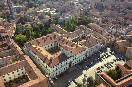 Pavia Üniversitesi