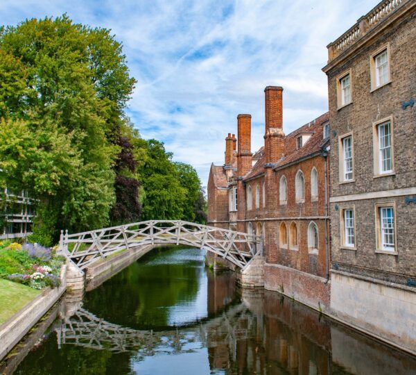 The Cambridge Centre for Languages Dil Okulu 1 The Cambridge Centre for Languages Dil Okulu