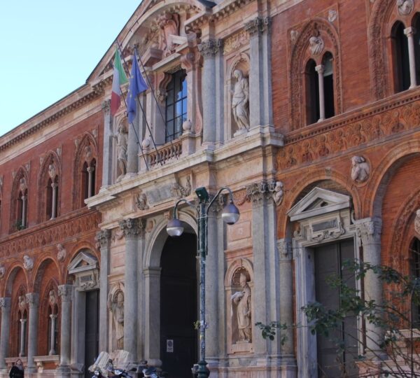 Milano Üniversitesi 5 Milano Üniversitesi
